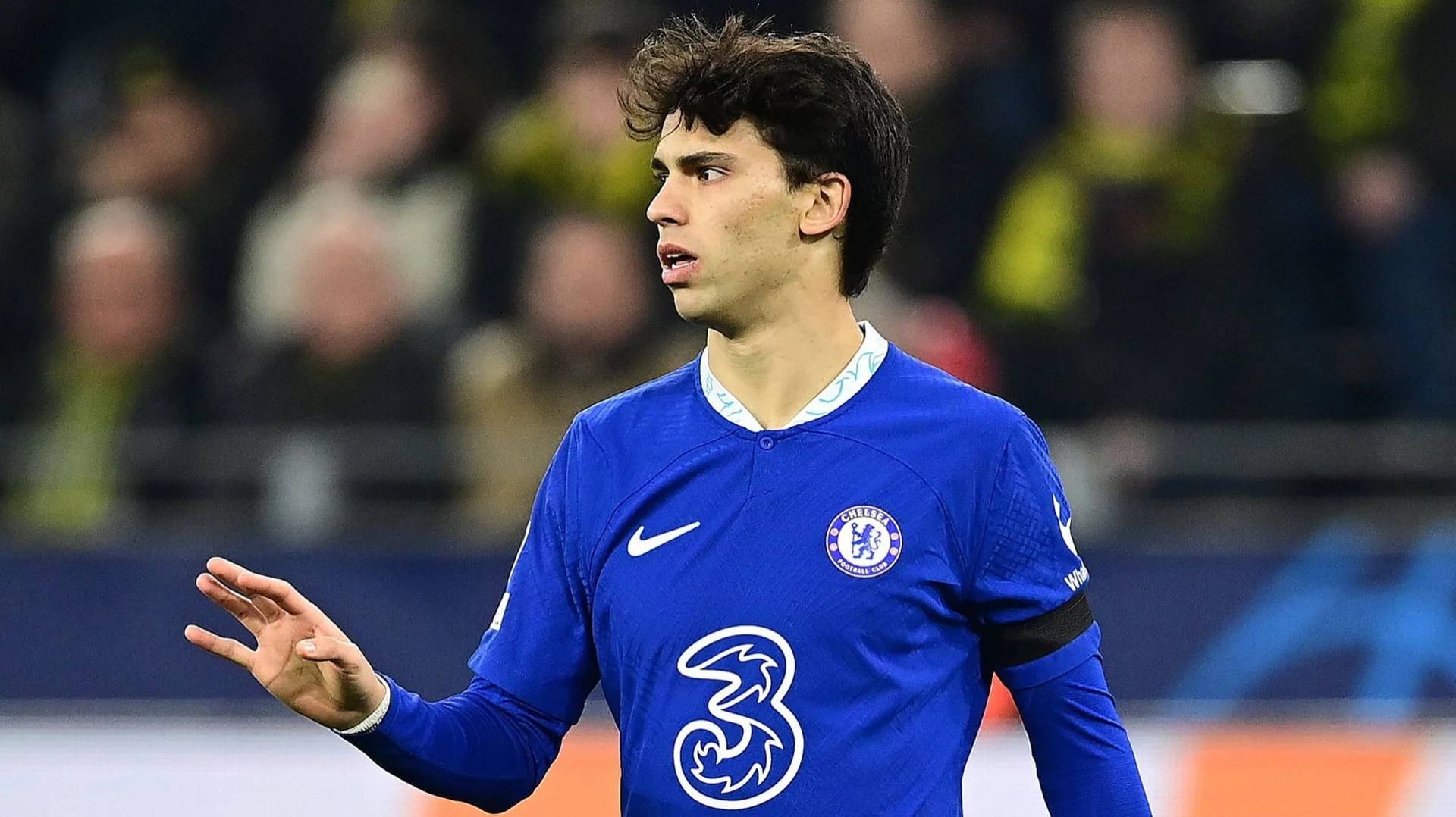 开云体育app-风云突变巴塞罗那集结日防线松动，英超版图或变，质疑声仍在，医务组通报恢复的简单介绍